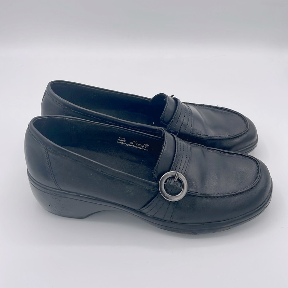 Clark’s Black Leather Buckle Loafers - Picture 2 of 9